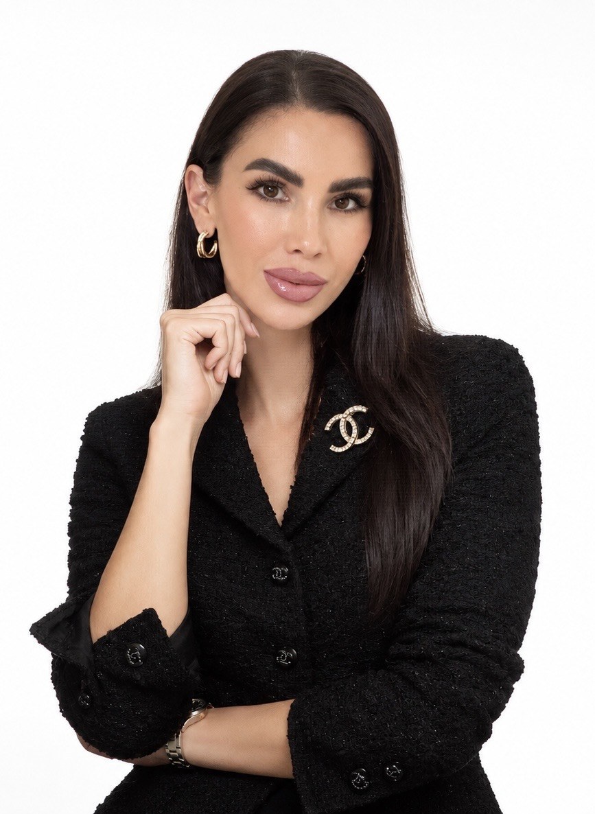 Albina Sultanova, luxury real estate advisor in Dubai